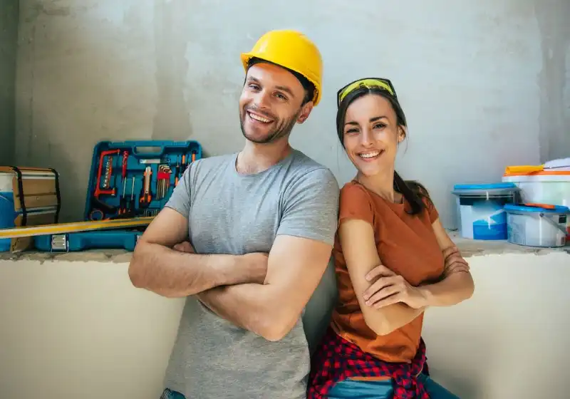 Team of shopfitter couple